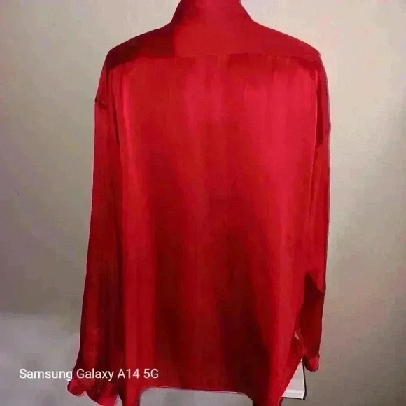 Anna and Frank 100 % Silk Red Button Down Dressy Shirt Size XL Holiday Party - Picture 8 of 13